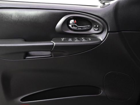 Used 2007 Chevrolet TrailBlazer SS image 22