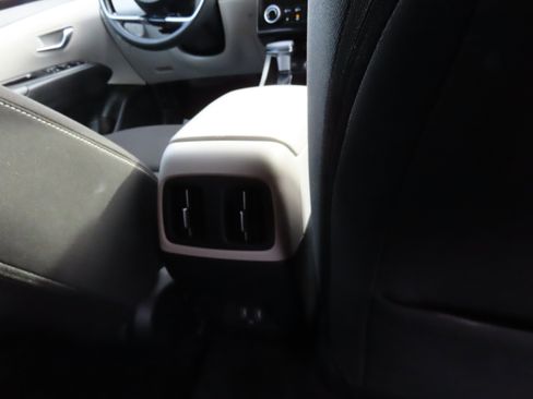 Used 2023 Hyundai Tucson SEL image 12