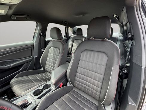 Used 2019 Volkswagen Jetta GLI FWD image 18