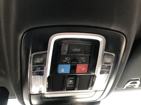 New 2026 RAM 2500 Laramie AWD/4WD image 21