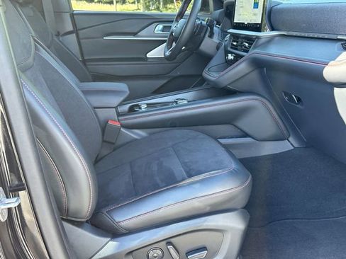 Used 2025 Ford Explorer ST w/ Sun And Sound Package AWD/4WD image 14