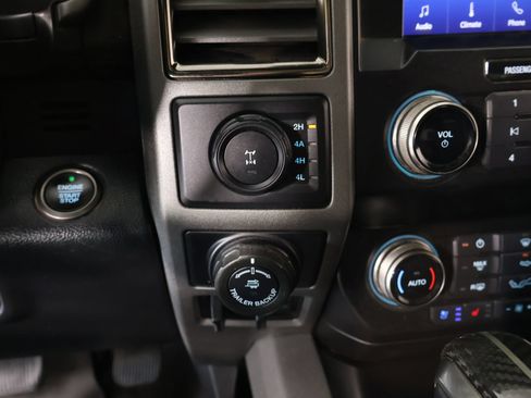 Used 2020 Ford F150 Raptor w/ Equipment Group 802A Luxury AWD/4WD image 8