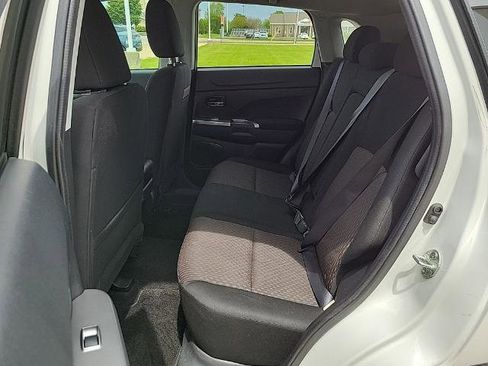 Used 2018 Mitsubishi Outlander Sport ES FWD image 9