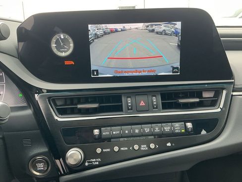 Used 2023 Lexus ES 350 image 16