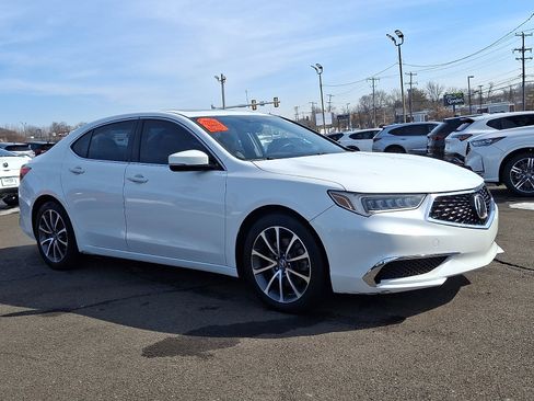 Used 2018 Acura TLX V6 image 3