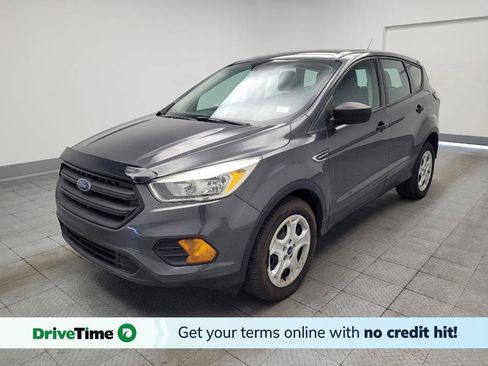 Used 2017 Ford Escape S FWD image 1