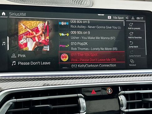 Used 2022 BMW X6 M w/ Competition Package image 21