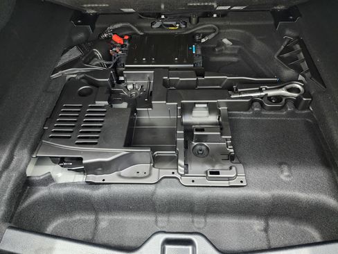 Used 2025 Mercedes-Benz CLA 250 4MATIC image 26