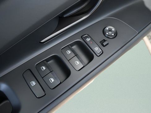 New 2026 Hyundai Elantra SEL Sport Premium FWD image 19