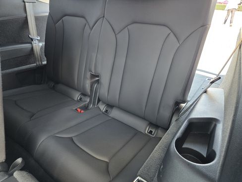 Used 2020 Audi Q7 3.0T Prestige w/ Prestige Package image 35