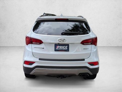 Used 2017 Hyundai Santa Fe Sport FWD image 7