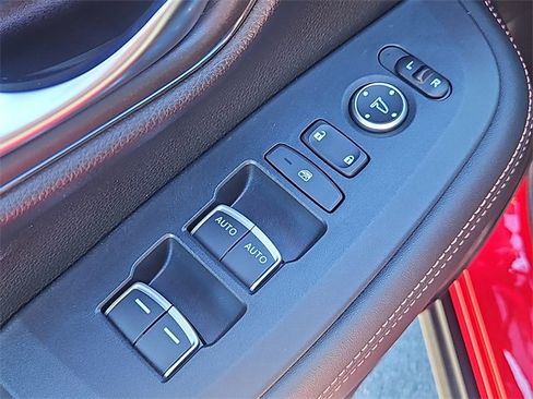 Used 2024 Honda HR-V Sport image 22