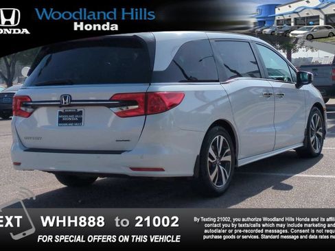 Certified 2023 Honda Odyssey Touring image 5