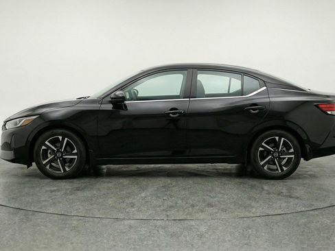 Used 2025 Nissan Sentra SV image 5