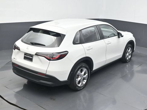 Certified 2024 Honda HR-V LX image 12