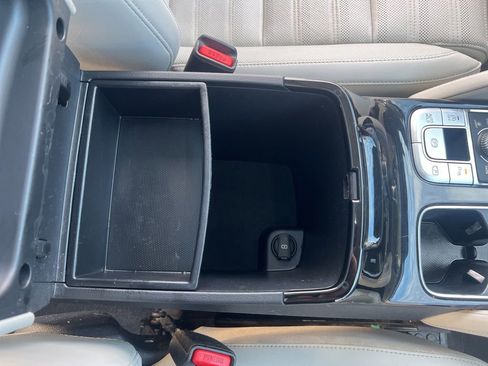 Used 2023 Kia Telluride SX Prestige image 26