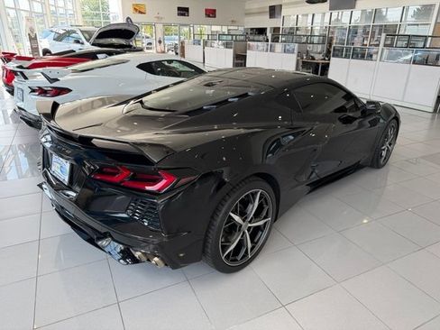 Used 2023 Chevrolet Corvette Stingray Premium Cpe w/ Z51 Performance Package RWD image 12