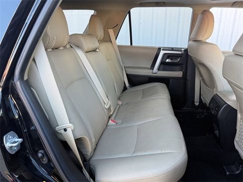 Used 2022 Toyota 4Runner Limited image 31
