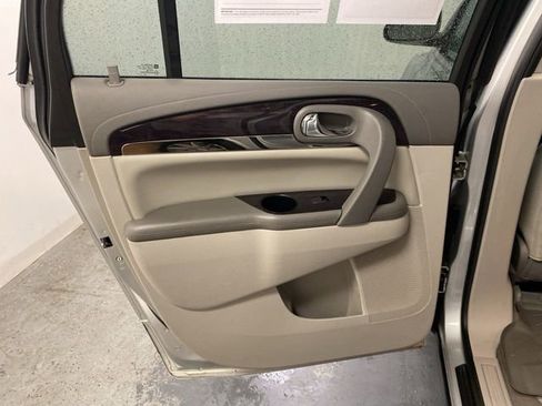 Used 2017 Buick Enclave Leather w/ Trailering Package AWD/4WD image 20