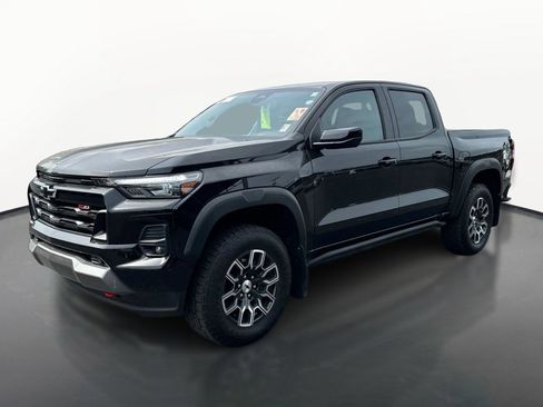 Used 2024 Chevrolet Colorado Z71 w/ Z71 Convenience Package 2 AWD/4WD image 7