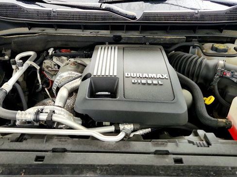 Used 2023 Chevrolet Silverado 1500 LT Trail Boss AWD/4WD image 21