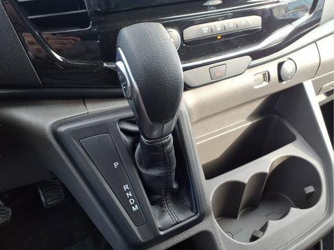 Used 2024 Ford Transit 350 XLT image 22