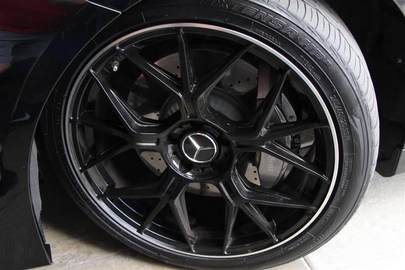 Used 2015 Mercedes-Benz S 550 4MATIC Coupe image 32
