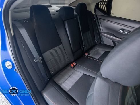 Used 2024 Nissan Sentra SR FWD image 37