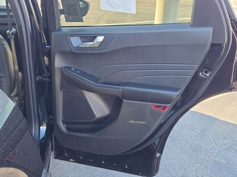 New 2026 Ford Escape ST-Line w/ Cold Weather Package image 9