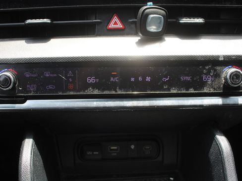 Certified 2023 Kia Sportage SX FWD image 38