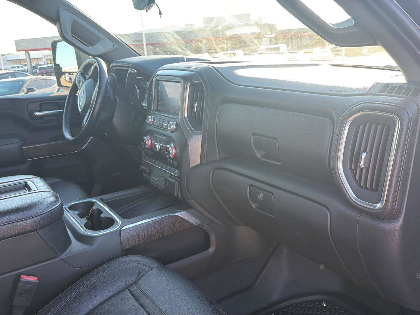 Used 2021 GMC Sierra 2500 Denali w/ Denali Black Diamond Edition AWD/4WD image 20