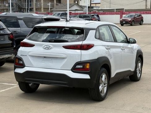 Used 2019 Hyundai Kona SE FWD image 4