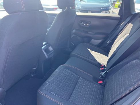 Used 2025 Honda HR-V Sport image 17