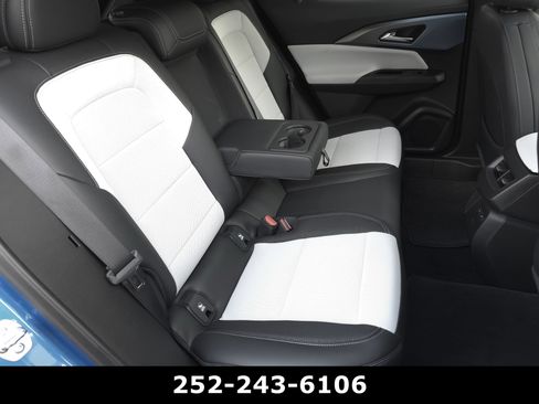 Used 2024 Chevrolet Equinox EV LT w/ Active Safety Package 3 image 42