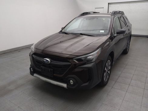 Used 2024 Subaru Outback Limited AWD/4WD image 15
