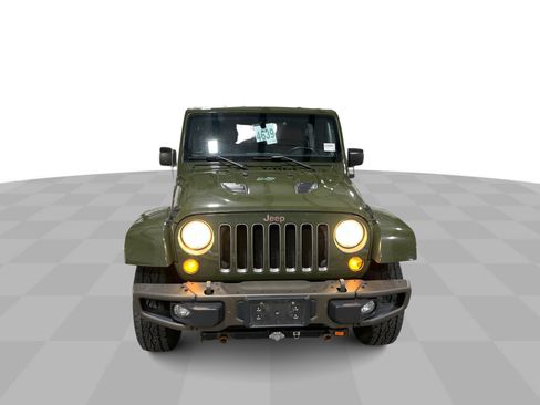 Used 2016 Jeep Wrangler Unlimited Sahara AWD/4WD image 3