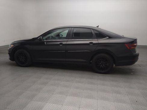 Used 2019 Volkswagen Jetta SE FWD image 3