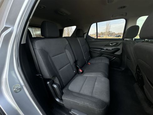 Used 2019 Chevrolet Traverse LS image 20