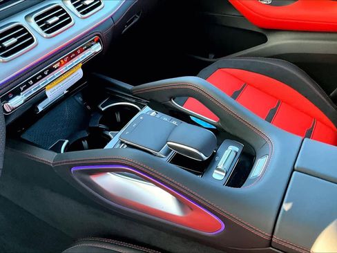 New 2026 Mercedes-Benz GLE 53 AMG 4MATIC Coupe image 11