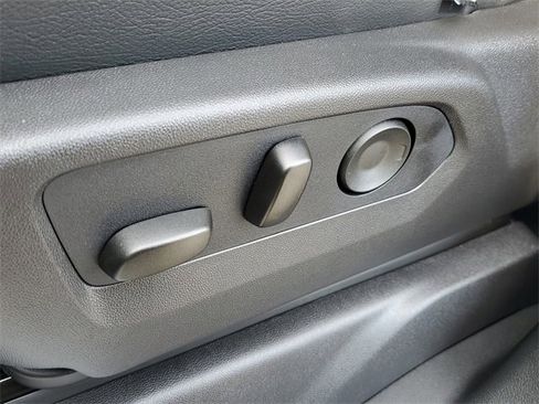 New 2025 GMC Sierra 1500 Elevation w/ Elevation Premium Package image 23