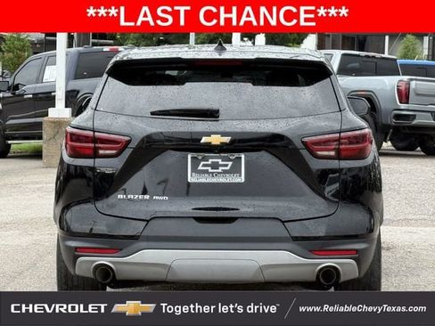 Used 2025 Chevrolet Blazer LT AWD/4WD image 7