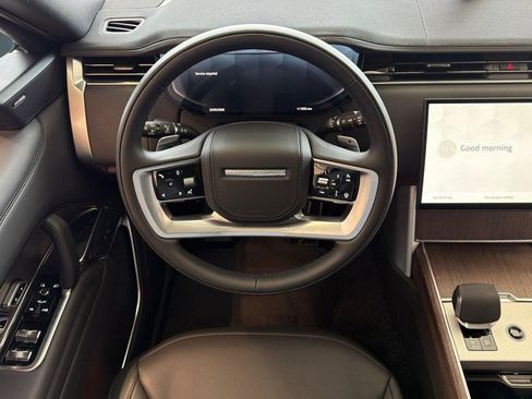New 2025 Land Rover Range Rover Long Wheelbase SE AWD/4WD image 27