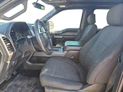 Used 2018 Ford F150 XLT w/ Equipment Group 302A Luxury image 10