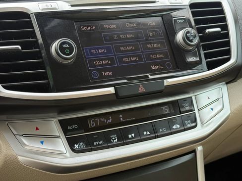 Used 2015 Honda Accord EX-L image 33