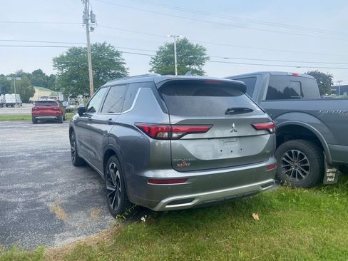 Used 2022 Mitsubishi Outlander SEL AWD/4WD image 4
