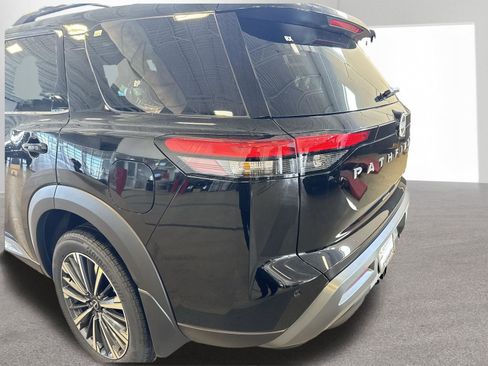 New 2026 Nissan Pathfinder Platinum w/ Cargo Package image 31