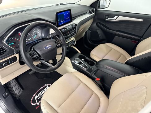Used 2022 Ford Escape SEL AWD/4WD image 19