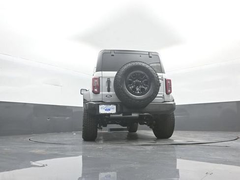 New 2026 Ford Bronco Outer Banks w/ Sasquatch Package AWD/4WD image 33