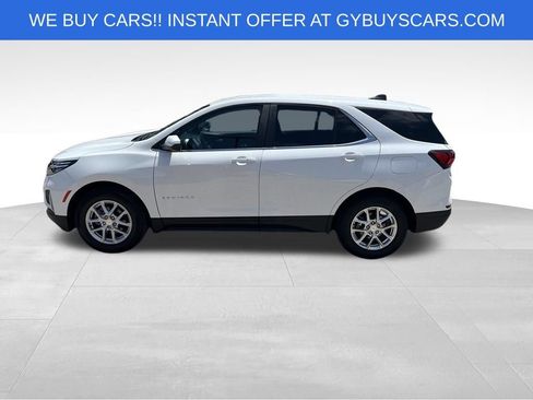 Used 2024 Chevrolet Equinox LT FWD image 3