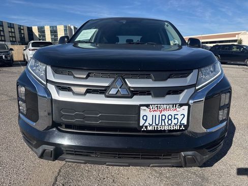 Used 2021 Mitsubishi Outlander Sport ES image 2
